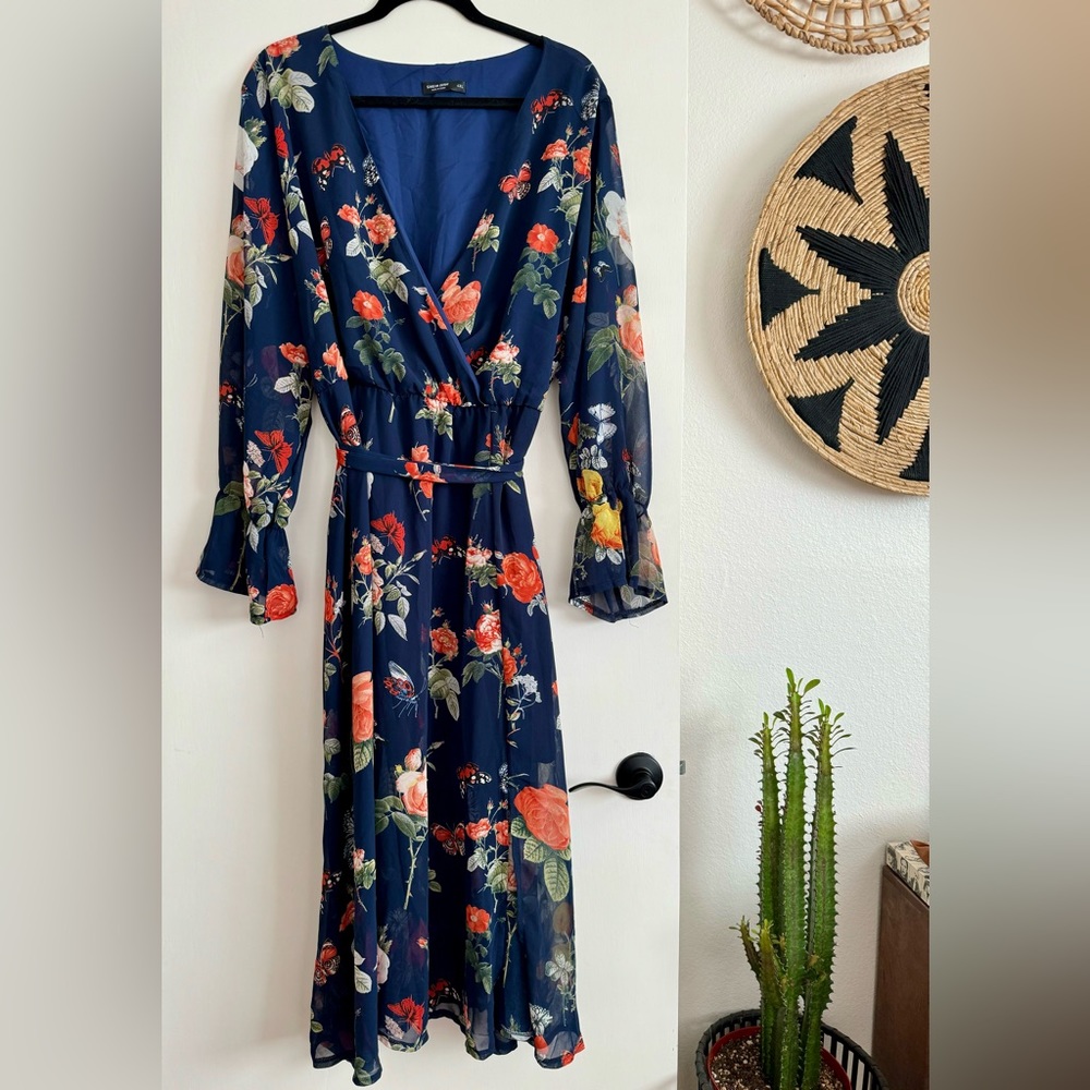 Flowy A-line Navy blue floral midi dress PLUS SIZE 4X